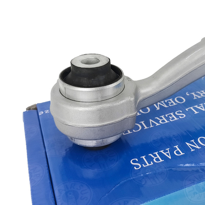 Montura conjunta de bola do braço de controle inferior dianteiro para Mercedes W204 W207 Control Arm Bushing 2043306711 2043306811