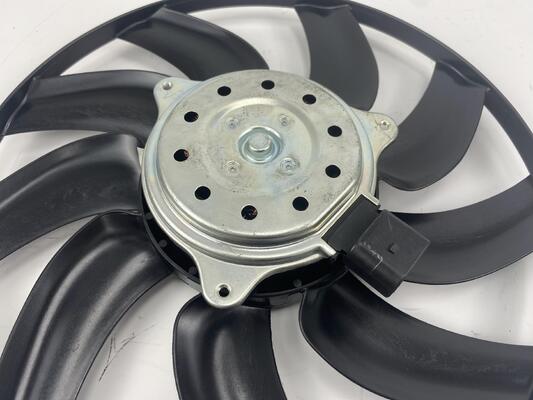 Ventoinha de refrigeração elétrica do radiador de ar condicionado automático para Audi A4L Q5 B8 B9 Q3 A5 C7 OEM 8K0959455G Sistema de refrigeração de ar condicionado automotivo
