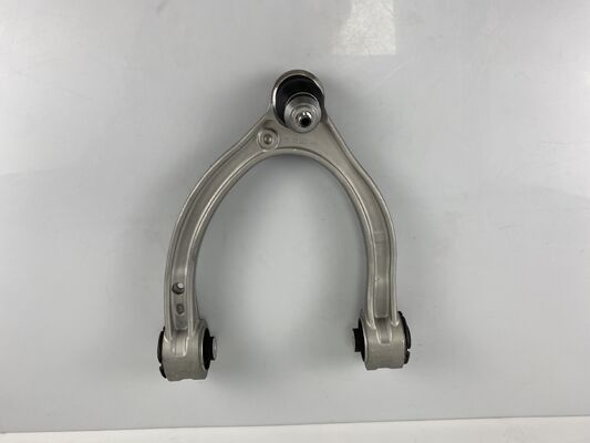 Peças sobressalentes automotivas Braço de controle superior para Mercedes-Benz Classe C W205 2053305501