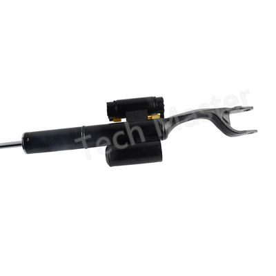 A parte dianteira do GLC de Mercedes-Benz W253 W205 W213 W238 saiu & o direito 4matic com o amortecedor 2533200766 do ar do ADS 2533200866