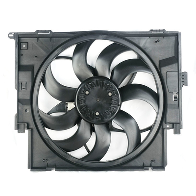 Fã 600W 17428641964 17427640511 do radiador do ar do mercado de acessórios da série F35 de BMW 3 auto