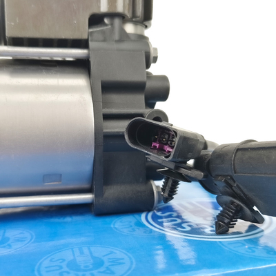 Compressor de ar Pombo de montagem Airmatic Peças Para Porsche Cayenne / Touareg 10-16 958698007A 95835890105